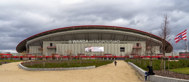Estadio Wanda Metropolitano Atlético Madrid frontal exteriores